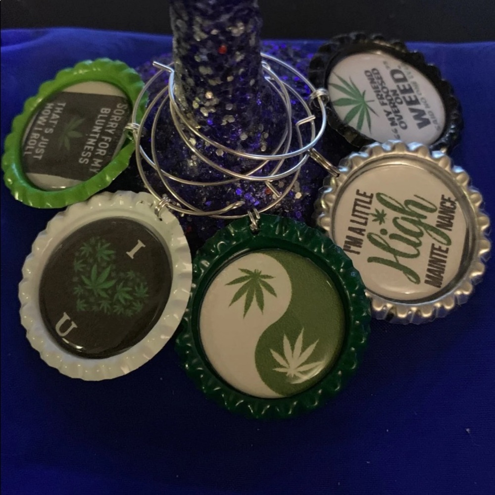 Wine Charm Set